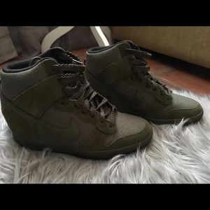Nike Wedge (Platform) Sneakers